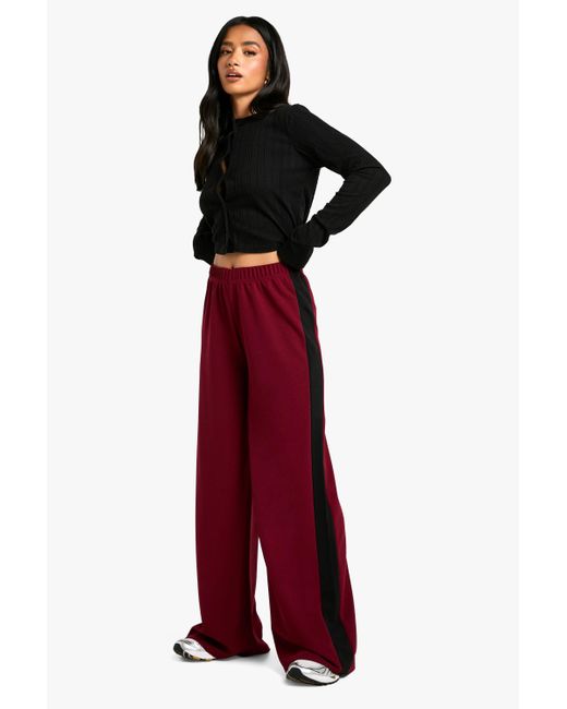 Boohoo Red Petite Contrast Stripe Wide Leg Trouser