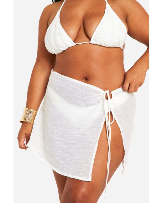 Plus Ring Detail Mini Beach Skirt Boohoo de color White