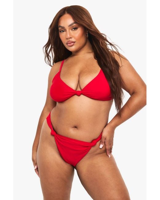 Braguita De Biquini Plus Con Nudo Y Control De Barriga Boohoo de color Red