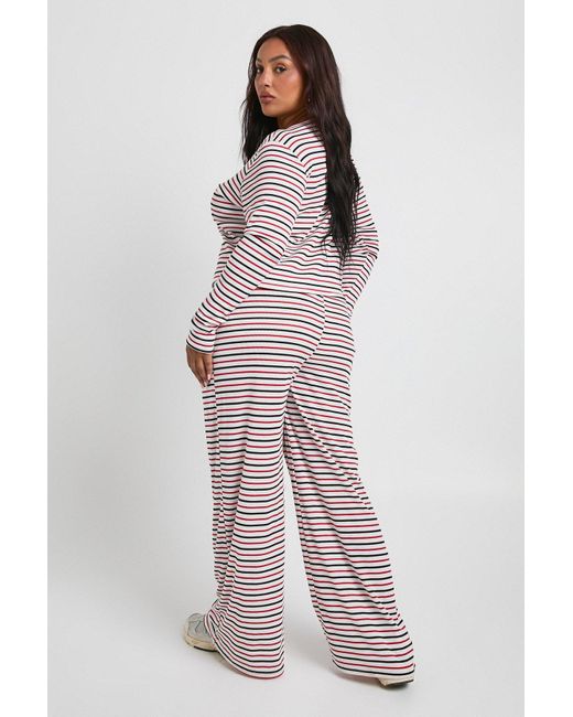 Boohoo Red Plus Stripe Wide Leg Trouser