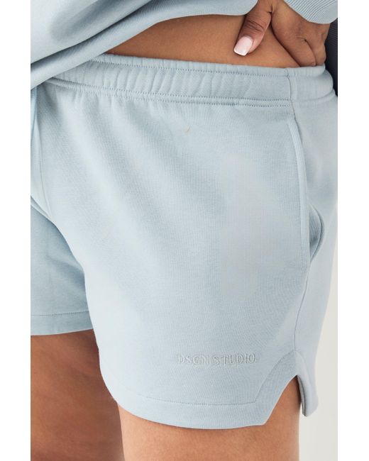 Pantalón Corto Plus De Chándal Con Bordado Dsgn Studio Boohoo de color Blue