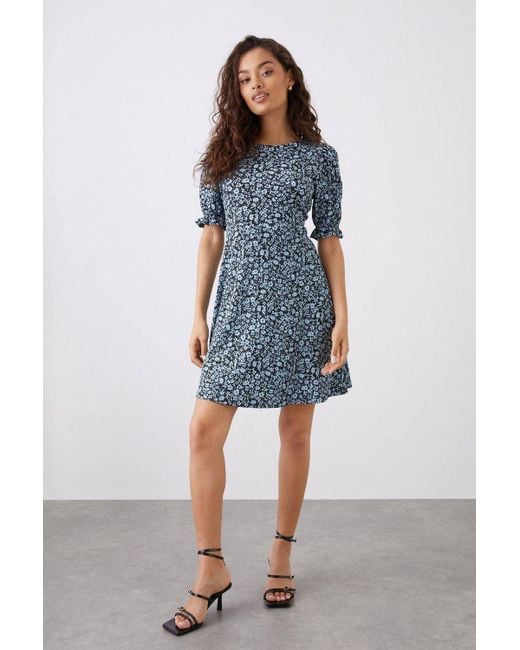 kate middleton brown polka dot dress Wore a Polka-Dot Dress, Get the Look from $28 BHLDN Cali Satin Cowl-Neck Color:Gold+Tuquoise New In!