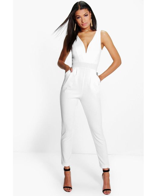 Boohoo Plunge Skinny Leg Jumpsuit in 