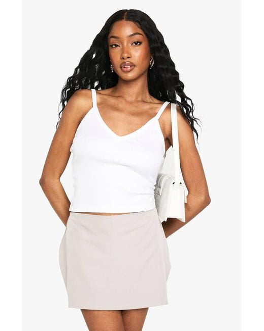 Boohoo White Basic Woven Mini Skort