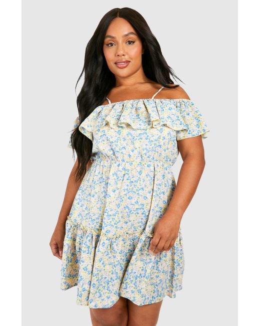 Boohoo White Plus Woven Ditsy Floral Cold Shoulder Skater Dress