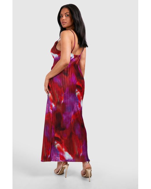 Boohoo Red Plus Abstract Print Cowl Neck Plisse Maxi Dress