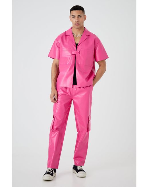 BoohooMAN Short Sleeve Boxy Revere Button Pu Shirt & Trouser Set in Pink für Herren