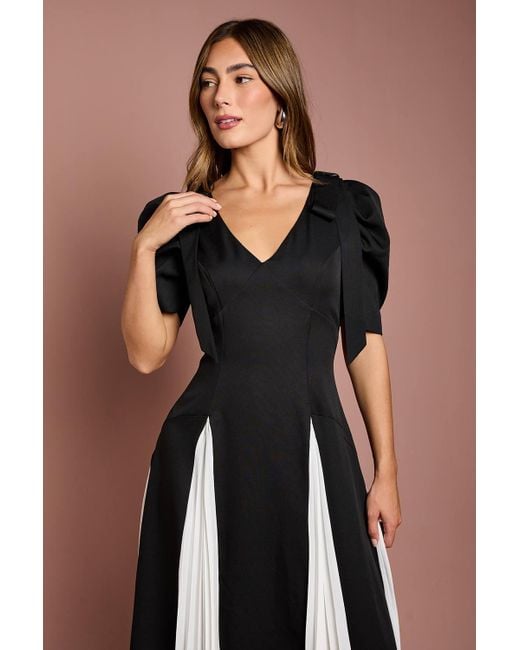 Coast Multicolor Short Sleeve Crepe Maxi Dress With Godets