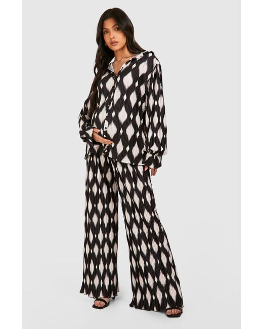 Boohoo White Maternity Printed Plisse Oversized Shirt And Trouser Co-ord