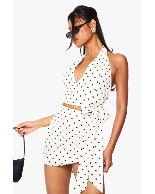 Woven Polka Dot Wrap Top Boohoo de color White
