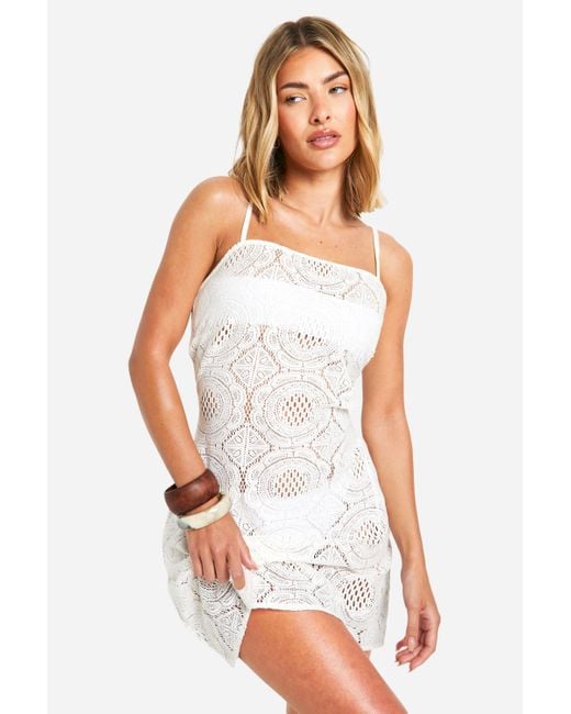 Crochet Tie Back Strappy Mini Dress Boohoo de color White
