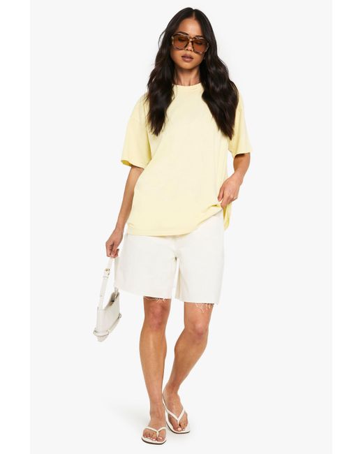 Camiseta Oversize Sobreteñida Para El Gimnasio Con Estampado Recharge And Repeat Boohoo de color Yellow