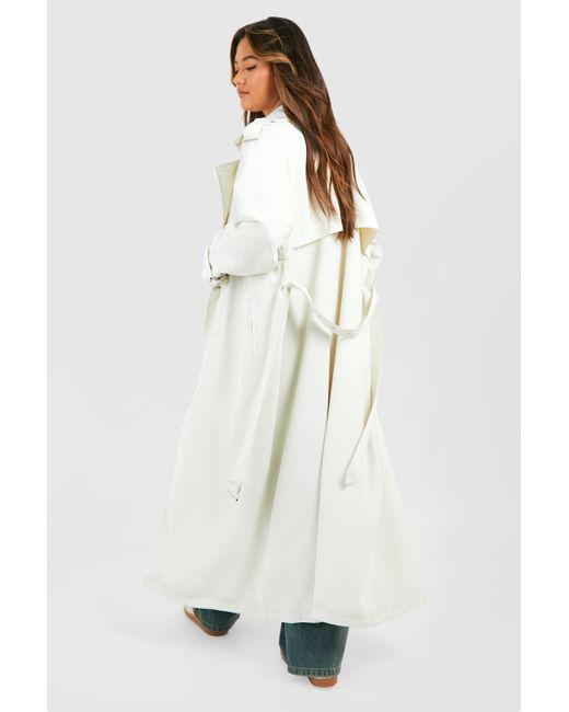 Oversized Double Breast Trench Coat Boohoo de color Natural
