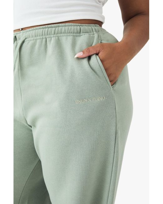Pantalón Deportivo Plus De Pernera Recta Con Bordado Dsgn Studio DSGN Studio de color Green