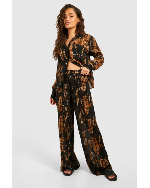 Printed Cheesecloth Trouser Boohoo de color Black