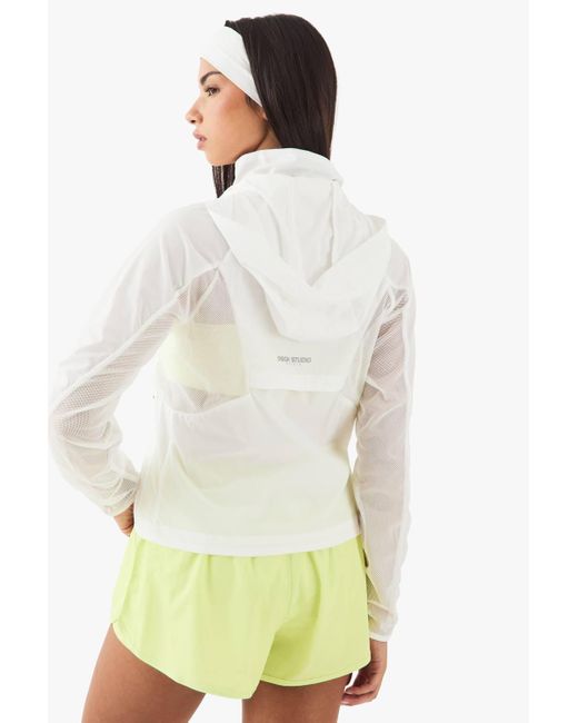 DSGN Studio White Light Weight Mesh Panel Running Jacket