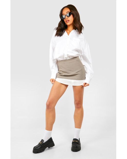 Minifalda De Cuadros Doble Boohoo de color White