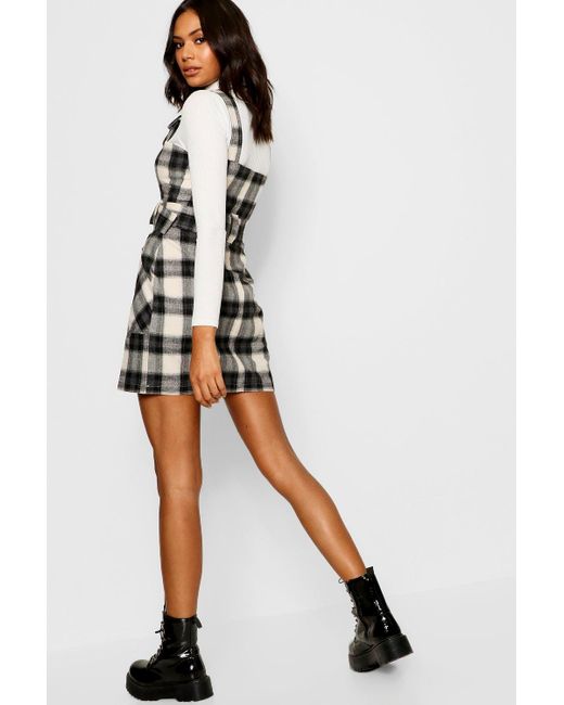 backless dress revolve