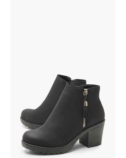 wide chunky heels