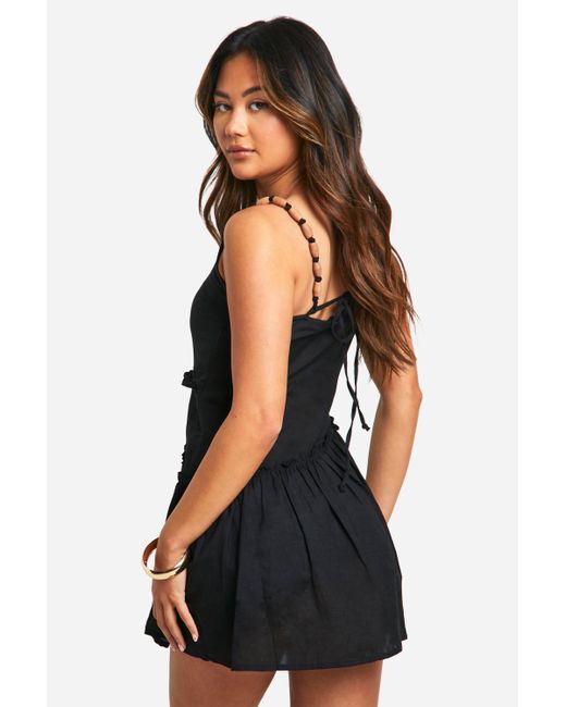 Vestido Mini De Lino Con Cuentas Boohoo de color Black