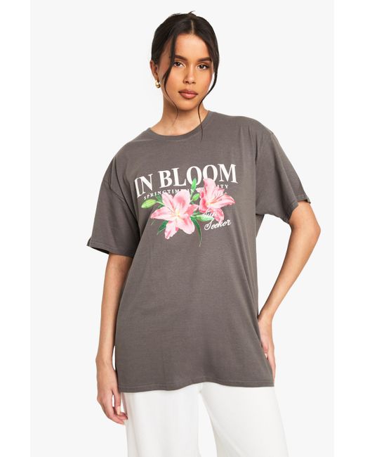 Camiseta Oversize Con Estampado De Lirios En Flor Boohoo de color Gray