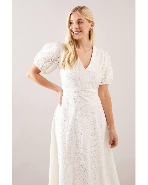 pink lace dress with short sleeves SEQUIN FLORAL LACE AND SILK TAFFETA DRESS IN PINK | CULT MIA