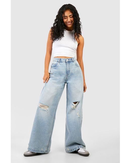 Boohoo Blue Ripped Knee Distressed Relaxed Straight Leg Jeans