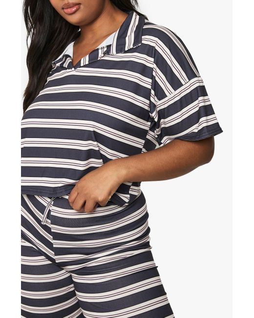 Top Plus De Rayas Con Cuello Boohoo de color Blue