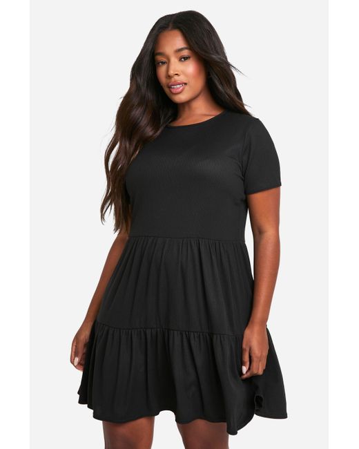 Boohoo Black Plus Rib Short Sleeve Tiered Skater Dress