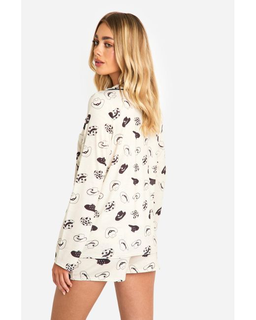 Long sleeve shirt and shorts pajama set new arrivals