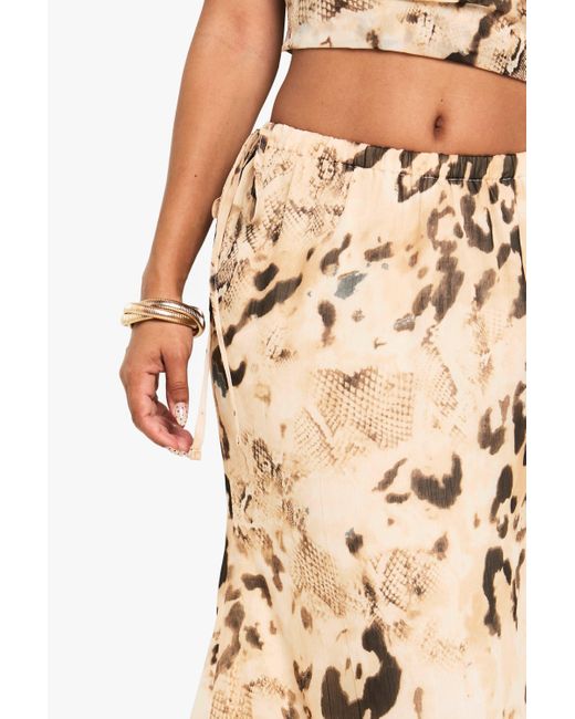 Falda Maxi De Chifón Con Estampado Animal Boohoo de color Metallic