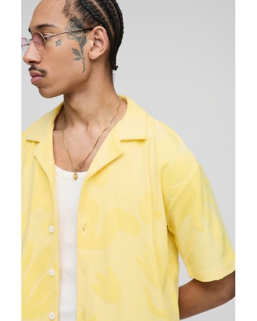 BoohooMAN Oversize Frottee-Hemd & lockere Shorts in Yellow für Herren