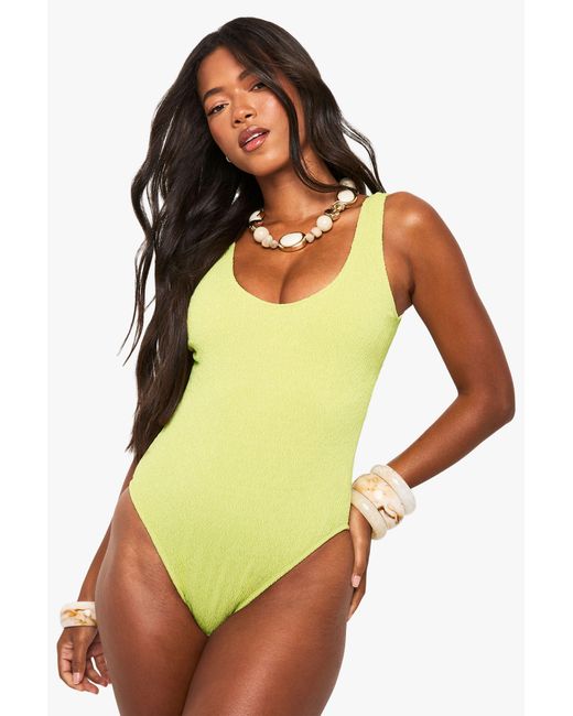 Swimwear Essentials Crinkle Scoop Neck Swimsuit Boohoo de color Green