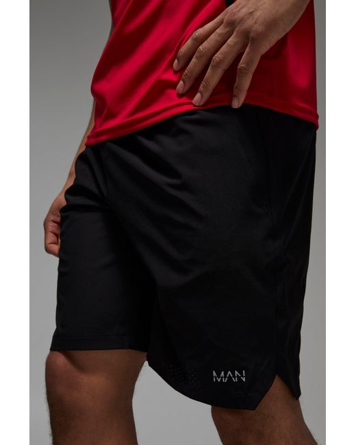BoohooMAN Man Active perforierte Stretch Shorts in Black für Herren