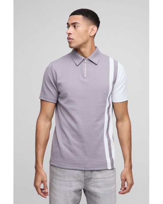 Polo Ajustado Con Panel Lateral Y Cremallera En El Cuello BoohooMAN de color Purple