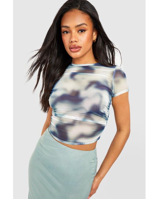 Boohoo Printed Mesh Cap Sleeve Ruched Side Top in Gray | Lyst