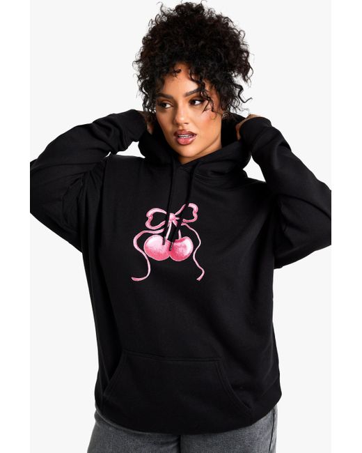 Sudadera Plus Oversize Con Capucha Y Estampado De Cerezas Boohoo de color Black