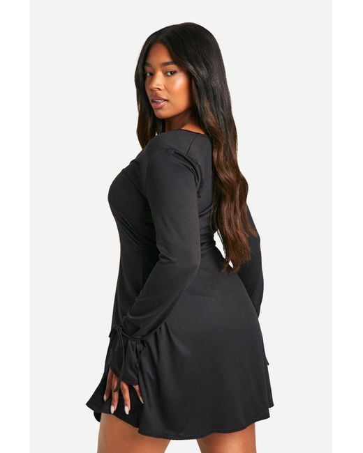 Boohoo Black Plus Super Soft Flared Tie Cuff Skater Dress