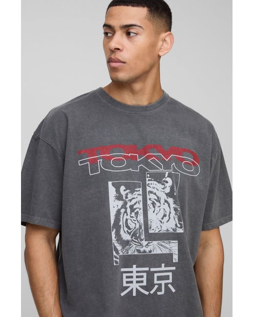 Camiseta Oversize Con Estampado Gráfico De Tokyo Desteñido Boohoo de color Gray