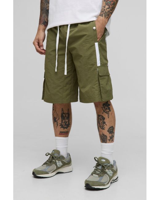 BoohooMAN Green Elasticated Baggy Long Length Nylon Cargo Shorts for men