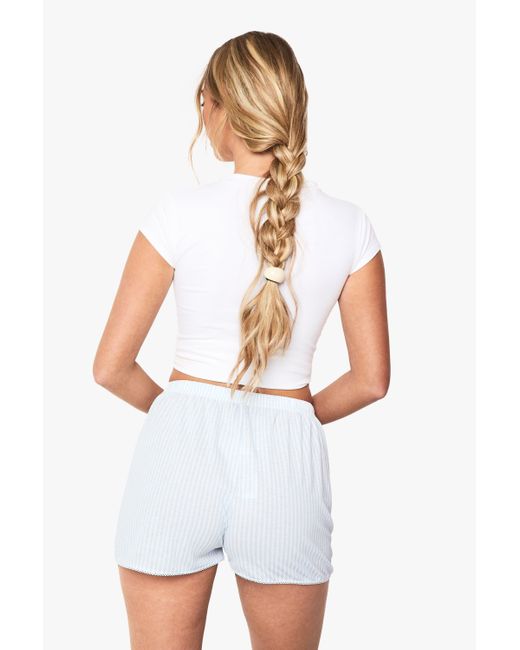 Boohoo White Stripe Print Textured Flippy Shorts