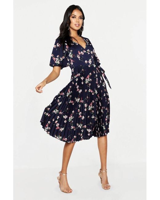 Boohoo Synthetic Floral Print Pleated Midi Skater Dress in Navy (Blue) -  Lyst