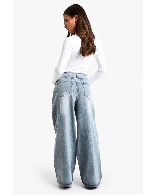 Boohoo Blue Petite Raw Waistband Wide Leg Jeans