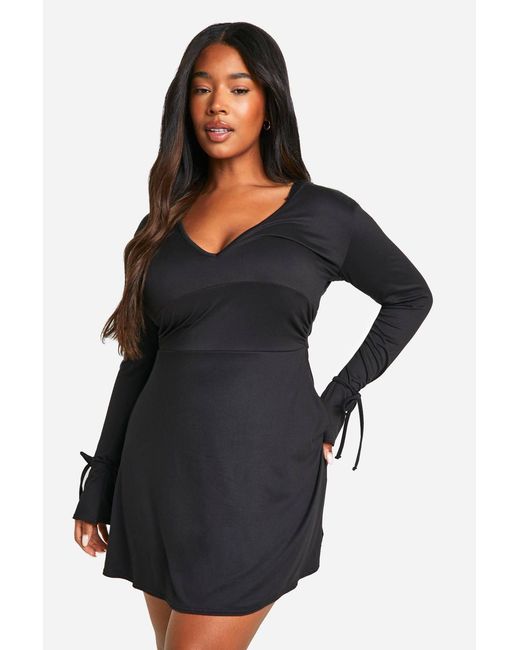 Boohoo Black Plus Super Soft Flared Tie Cuff Skater Dress