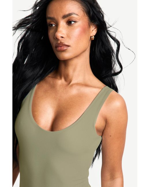 Bañador Essentials Con Escote En U Boohoo de color Green