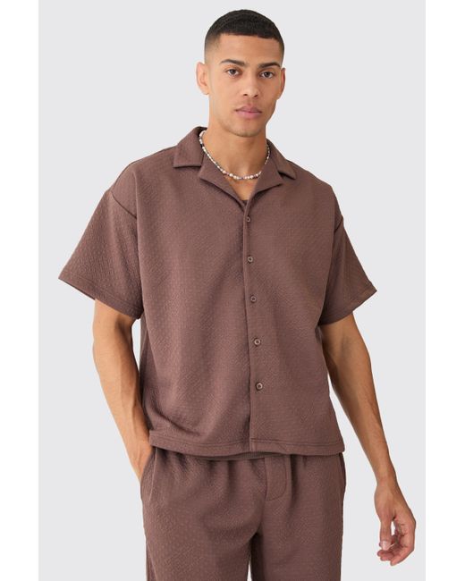 BoohooMAN Brown Short Sleeve Boxy Textured Stretch Shirt & Trouser for men
