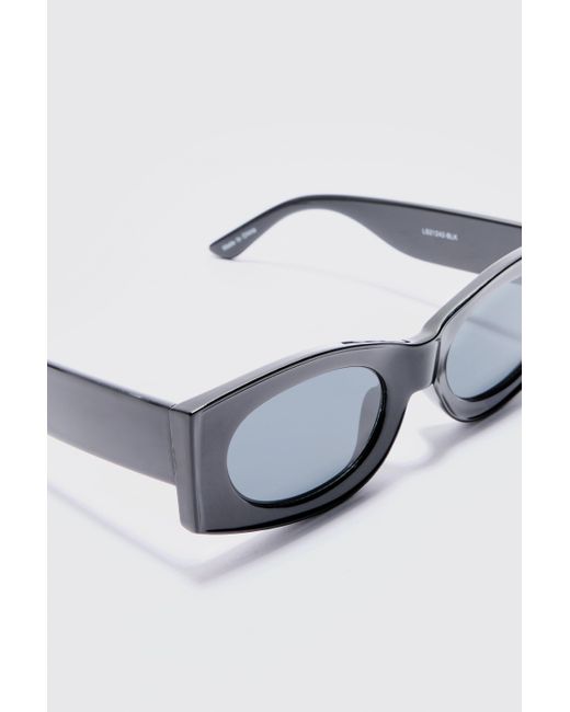 BoohooMAN White Oval Chunky Plastic Sunglasses In Black for men