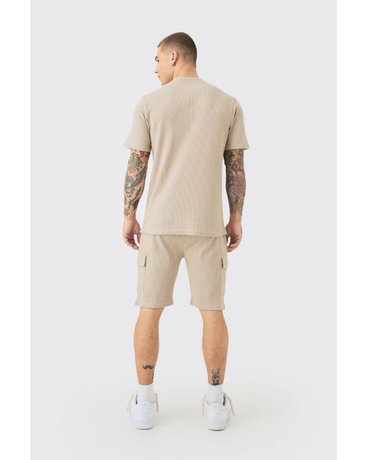 BoohooMAN Slim-Fit T-Shirt & Cargo-Shorts in Waffeloptik in Natural für Herren