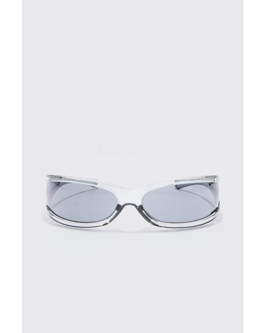 Wrap Visor Sunglasses In Grey Boohoo de color White
