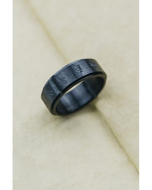 BoohooMAN Natural The Colourful Aura 8mm Matt Black Rotating Buddhist Tibetan Spinner Prayer Monk Spinner Ring for men